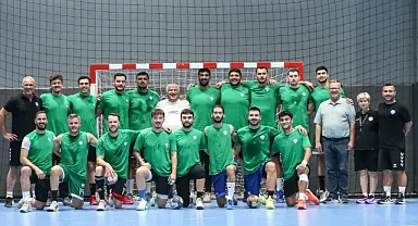 Hentbolda Süper Kupa'yı kazanan Nilüfer Belediyespor gözünü lig şampiyonluğuna çevirdi