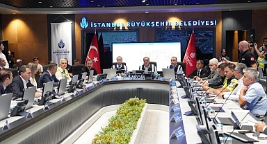 İBB ekipleri İstanbul trafiğini AKOM'dan takip etti