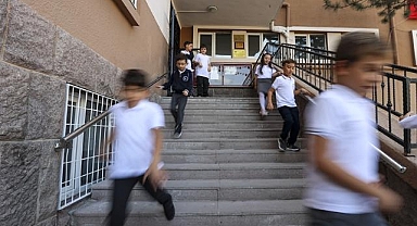 İstanbul'da 8 Eylül'de okullarda 10.00-15.00 saatlerinde eğitim verilecek