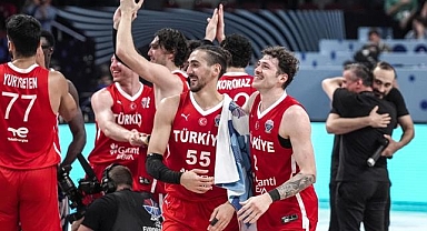 Kabine üyelerinden EuroBasket 2025'te finale yükselen A Milli Basketbol Takımı'na tebrik mesajı
