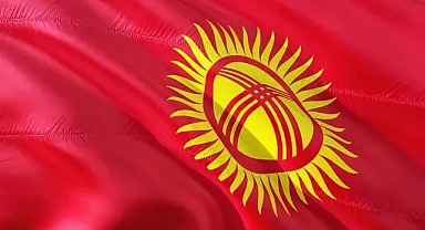 Kırgızistan meclisinin feshi için imza toplanıyor