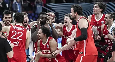 Litvanya'daki YouTube yayınında Türkçe 