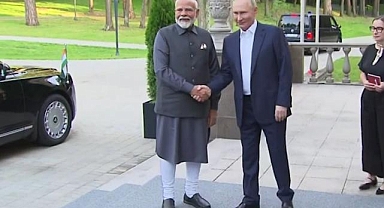 Rusya: Hindistan ile ilave S-400 sevkiyatını müzakere ediyoruz