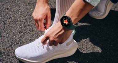 Samsung Galaxy Watch Ultra'ya One UI 8 Watch güncellemesi geldi