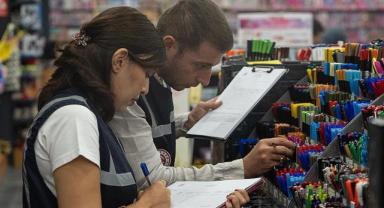 Ticaret Bakanlığı son dönemdeki kırtasiye denetimlerinde 15,2 milyon lira ceza uyguladı