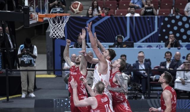 Türkiye: 91 - Polonya: 77 A Milli Basketbol Takımı, yarı finale yükseldi