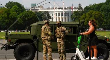 ABD hükümeti, Oregon, Illinois ve diğer eyaletler için 400 Ulusal Muhafız görevlendirdi