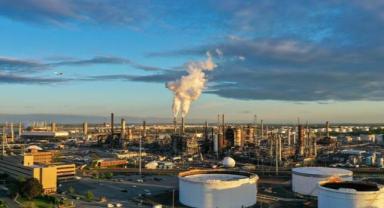 ABD'nin ticari ham petrol stokları 3 milyon 700 bin varil arttı