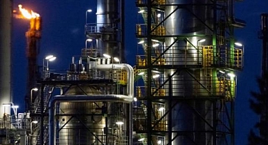 ABD, Rus petrol şirketleri Rosneft ve Lukoil'e yaptırım uygulama kararı aldı