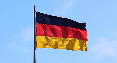 Alman hükümeti, 2025 büyüme tahminini yüzde 0,2'ye yükseltti