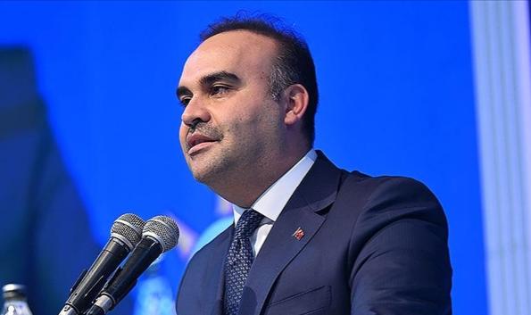 Bakan Kacır, eylül ayı dış ticaret verilerini değerlendirdi: