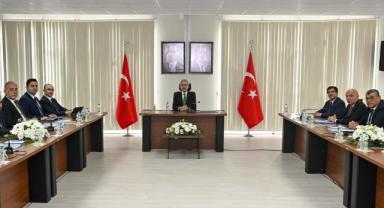 Bakan Uraloğlu İyidere Lojistik Limanı'nda incelemede bulundu: