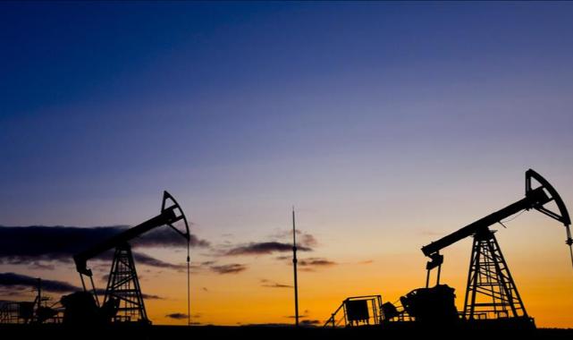 Brent petrolün varili 63,84 dolardan işlem görüyor