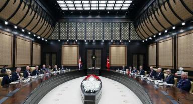 Cumhurbaşkanı Erdoğan, İngiltere Başbakanı Starmer'i resmi törenle karşıladı