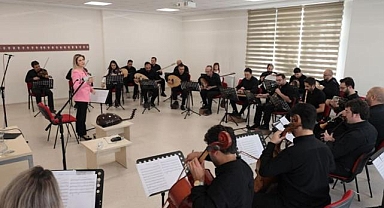 Haveran Türk Musikisi Topluluğu dinleyiciyle buluşmaya hazırlanıyor