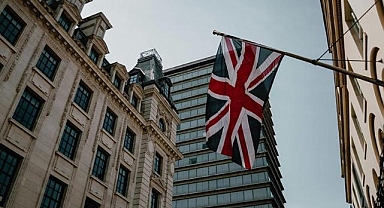 İngiltere'nin kamu borcu son 5 yılın en yüksek eylül ayı seviyesine çıktı