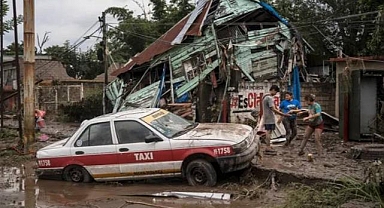 Meksika'da şiddetli yağışlar nedeniyle hayatını kaybedenlerin sayısı 47'ye yükseldi
