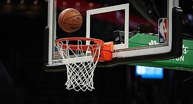 NBA'de Philadelphia 76ers 4'te 4 yaptı