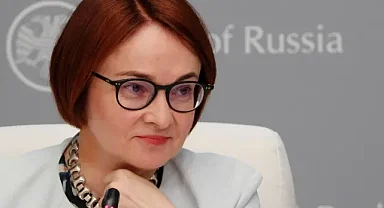 Rusya Merkez Bankası politika faizini 50 baz puan düşürdü