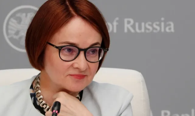 Rusya Merkez Bankası politika faizini 50 baz puan düşürdü