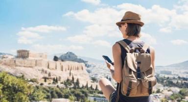 Seyahat Ederken Dijital Güvenlik: Turistler İçin 8 Akıllı Siber Güvenlik Alışkanlığı