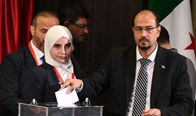 Suriye'de Esed rejiminin devrilmesinin ardından ilk Halk Meclisi seçimleri başladı