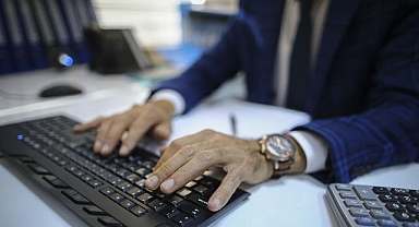 Ticaret Bakanlığı 15 müfettiş yardımcısı, TÜİK 10 sözleşmeli bilişim personeli alacak