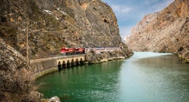 Turistik Doğu Ekspresi'nin yeni sezon biletleri yarın satışa çıkacak
