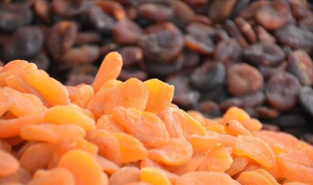 Türkiye'den 9 ayda 217 milyon dolarlık kuru kayısı ihraç edildi