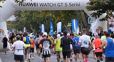 Türkiye İş Bankası 47. İstanbul Maratonu'nun zaman sponsoru Huawei olacak