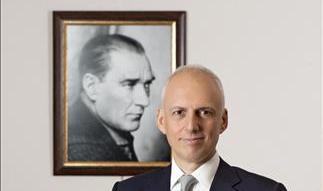 Yapı Kredi'den 2025'in 9 ayında 37,8 milyar lira net grup karı