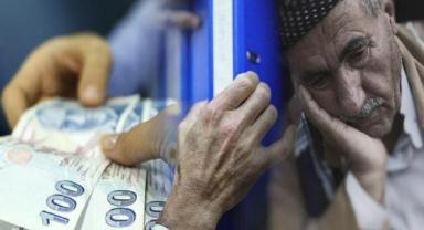 2026 Emekli ve Memur Maaşları Şekilleniyor: İşte Masadaki 3 Zam Senaryosu