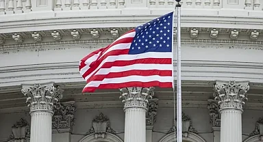ABD'de hükümetin açılmasına yönelik geçici bütçe tasarısı Senato'da kabul edildi