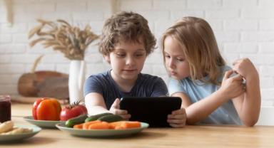 Akıllı Cihaz Kullanımı Çocuklarda Göz Problemlerini Artırabiliyor