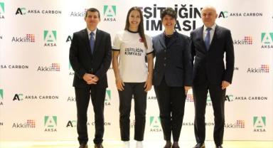 Akkök Holding şirketleri milli güreşçi Çavuşoğlu ile ana sponsorluk anlaşması imzaladı