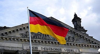 Almanya'da şirket faaliyetlerindeki büyüme kasımda ivme kaybetti