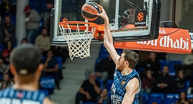 Anadolu Efes, Bayern Münih'i yarın Antalya'da konuk edecek