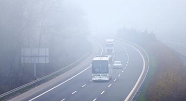 Anadolu Otoyolu'nun Düzce kesiminde sis etkili oldu