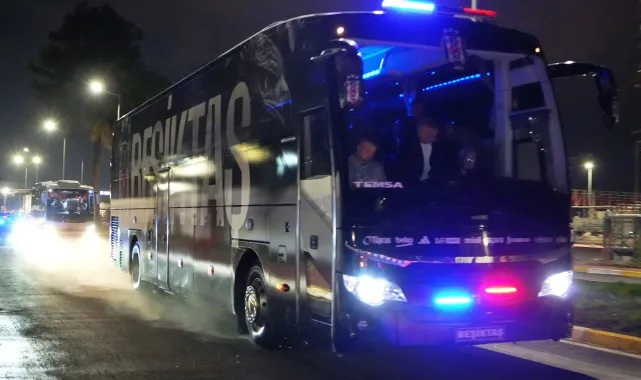 Beşiktaş kafilesi, Antalya'ya geldi