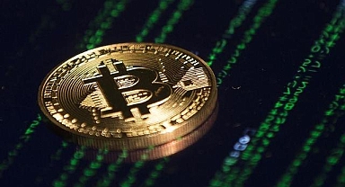 Bitcoin, makroekonomik belirsizlikle nisandan beri en düşük seviyeye geriledi