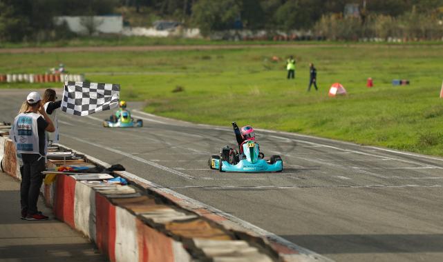 BOM Karting Takımı Türkiye Karting Şampiyonası'nın 5. ayağında takımlar birincisi oldu