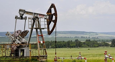 Brent petrolün varili 64,56 dolardan işlem görüyor