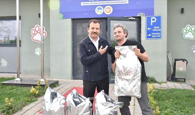 Hareket komedisi oyuncularından her bilette sahipsiz hayvanlara mama payı