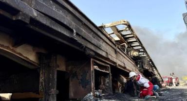 Japonya'da liman yakınında çıkan yangında 170'ten fazla bina hasar gördü