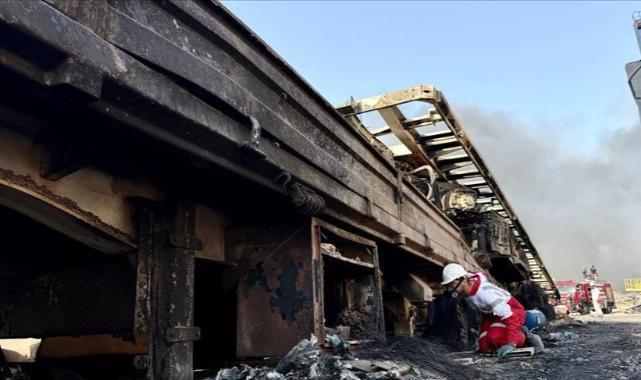Japonya'da liman yakınında çıkan yangında 170'ten fazla bina hasar gördü