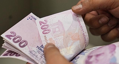 Kasım ayı yaşlı ve engelli aylıkları hesaplara yatırılmaya başlandı