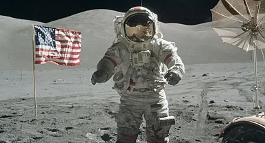 NASA yetkilisi, ABD'nin Ay'a hiç gitmediği iddiasına karşı 6 kez gittiklerini savundu