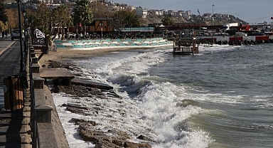 Tekirdağ'da deniz ulaşımına lodos engeli
