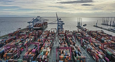 Ticaret Bakanlığı, 25 ülkeye özel olarak yenilediği rehberle ihracatçılara yol haritası sunuyor