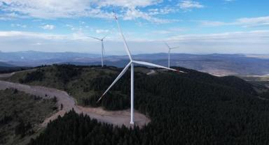 Türkiye'nin en büyük rüzgar türbini Çerkeş'te devreye alındı